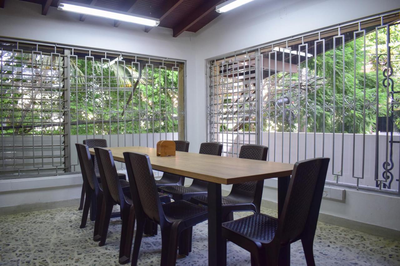 Area 51 Hostel Medellin Ngoại thất bức ảnh